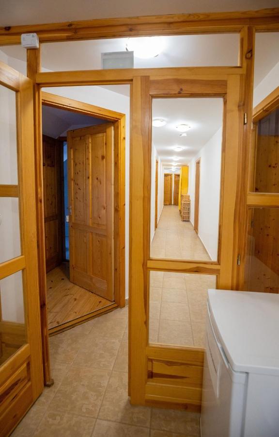 Noble'S Panzio Es Etterem Bed & Breakfast Nemesnep Ngoại thất bức ảnh